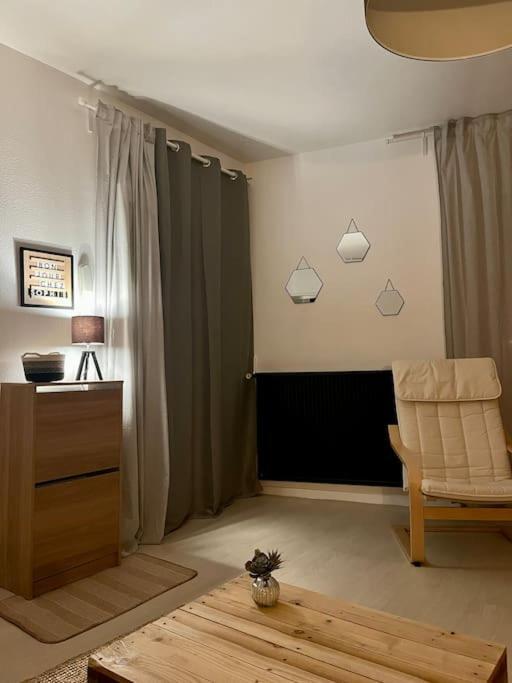 Appartement - Centre Ville Historique - Avec Vue Aurillac Kültér fotó