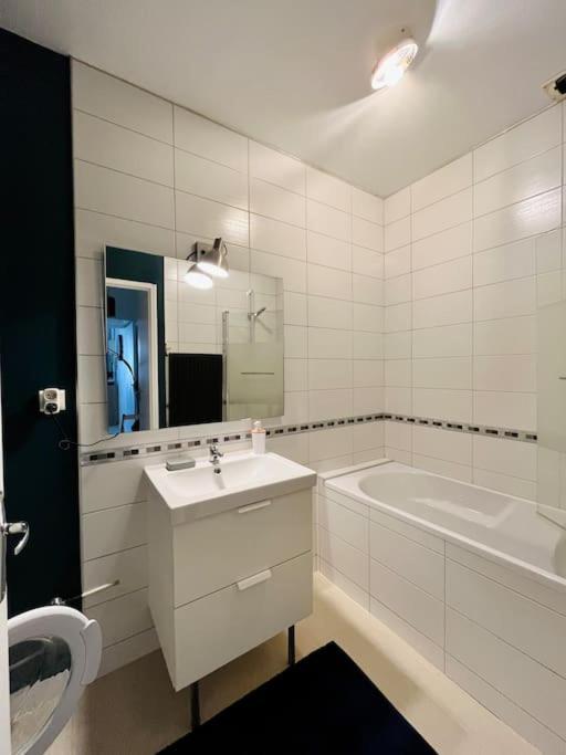 Appartement - Centre Ville Historique - Avec Vue Aurillac Kültér fotó