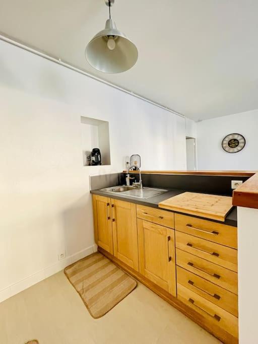 Appartement - Centre Ville Historique - Avec Vue Aurillac Kültér fotó