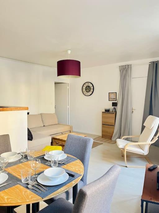 Appartement - Centre Ville Historique - Avec Vue Aurillac Kültér fotó