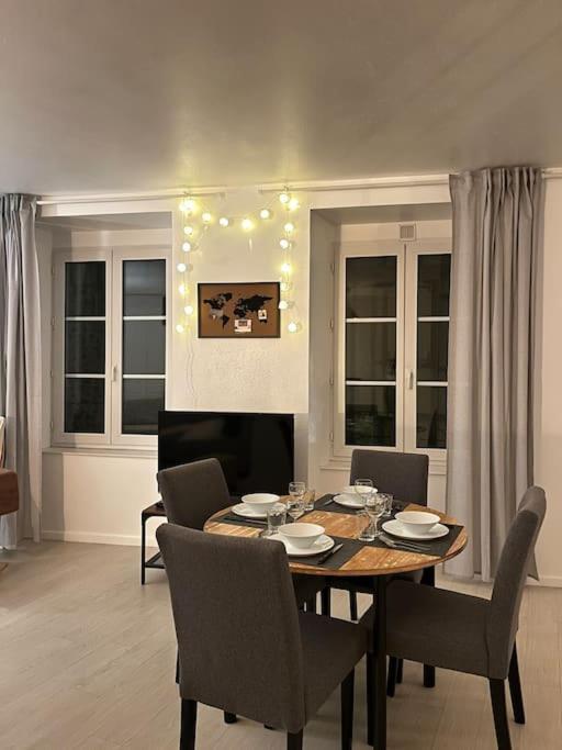 Appartement - Centre Ville Historique - Avec Vue Aurillac Kültér fotó